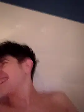 Thuuualvaritoohh online show from April 2026 07:38:02 PM