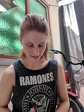 Julialexxxx online show from July 2026 07:21:01 AM