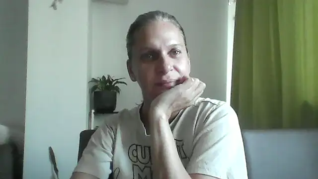 SweetLilTrouble online show from June 2026 03:44:02 PM
