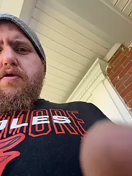 jayc23 online show from April 2026 06:37:02 PM