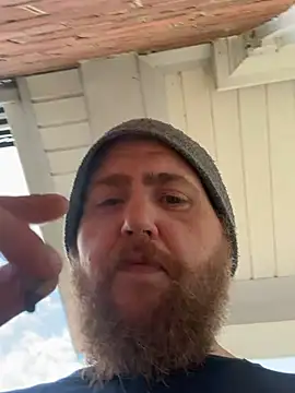 jayc23 online show from April 2026 06:00:02 PM
