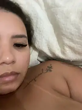 gabyzinha2030 online show from May 2026 03:37:01 AM