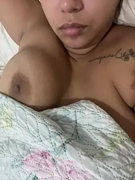 gabyzinha2030 online show from April 2026 02:36:02 AM