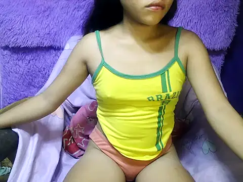 kiffy miley79 online show from April 2026 01:36:02 AM