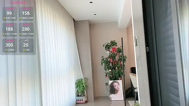 tingting-youu online show from May 2026 10:57:01 AM