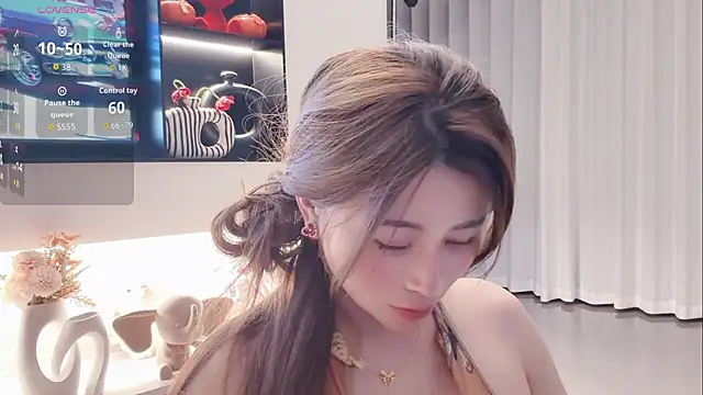 Snapshot of tingting-youu chatting on June 2026 12:54:02 PM tingting-youu online show from June 2026 12:54:02 PM