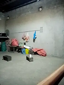 Snapshot of Ffhhqww1 chatting on April 2026 10:57:02 PM Ffhhqww1 online show from April 2026 10:57:02 PM