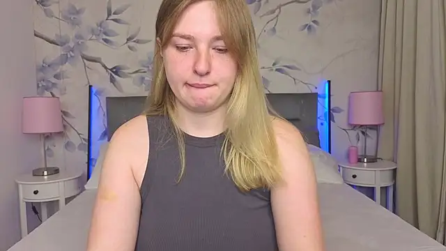 Snapshot of Delicious_sugar chatting on April 2026 01:15:01 PM Delicious sugar online show from April 2026 01:15:01 PM