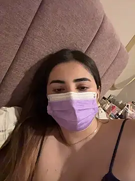 AnnieCartier online show from April 2026 05:06:02 PM