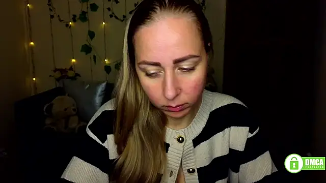 Snapshot of Alicewonderrmiss chatting on April 2026 11:15:01 AM Alicewonderrmiss online show from April 2026 11:15:01 AM