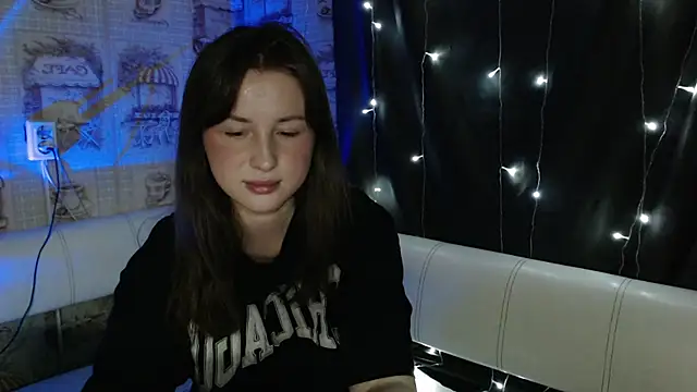 Flora flowers  online show from April 2026 03:05:01 PM