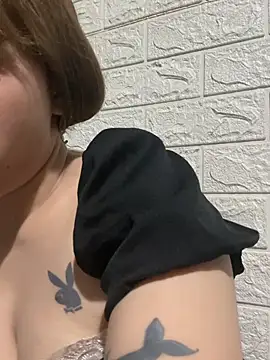 Sexx-12x online show from May 2026 08:09:01 PM