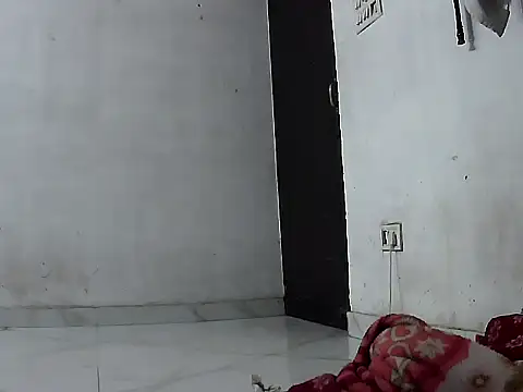 hotty-krtika online show from April 2026 08:40:01 AM