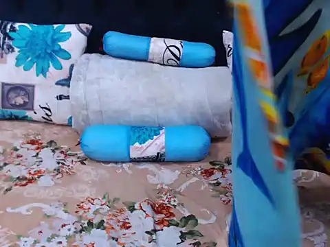 ChocolateClitt online show from April 2026 02:00:01 PM