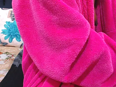 ChocolateClitt online show from April 2026 12:40:02 PM