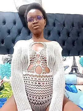 Snapshot of ChocolateClitt chatting on July 2026 05:56:01 AM ChocolateClitt online show from July 2026 05:56:01 AM