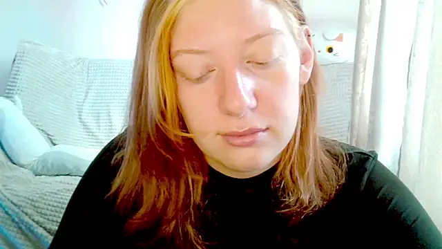 Snapshot of earn_my_lily chatting on April 2026 07:38:02 AM earn my lily online show from April 2026 07:38:02 AM