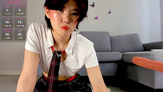 linmilena online show from April 2026 03:18:02 AM