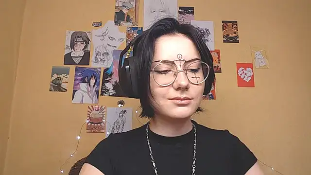 Snapshot of HighLense chatting on April 2026 07:26:02 AM HighLense online show from April 2026 07:26:02 AM