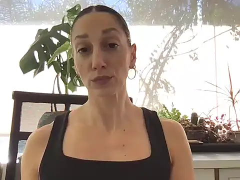 canduxgirl online show from April 2026 03:35:01 PM