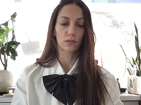canduxgirl online show from April 2026 02:57:01 PM