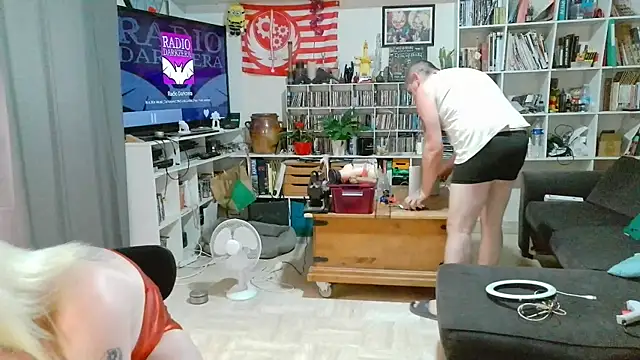 teddythebeer86 online show from June 2026 02:06:01 PM