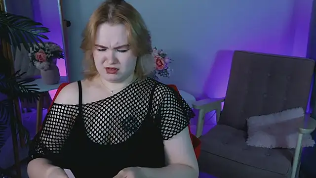 FionaxRider  online show from April 2026 10:05:02 PM