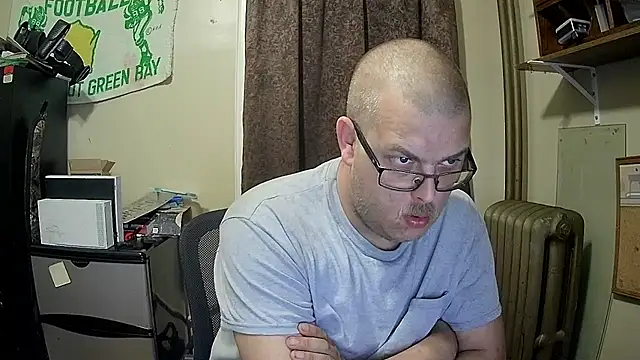 andrewjohn37 online show from April 2026 11:34:02 AM