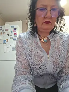 LaliaMia online show from April 2026 12:47:02 AM