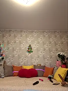 LaliaMia online show from December 2025 03:21:02 PM