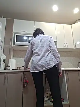 LaliaMia online show from February 2026 02:11:01 AM