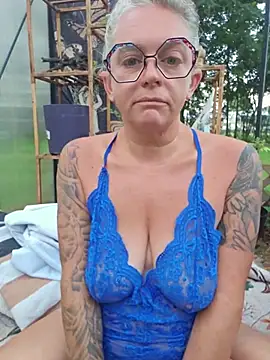 Blondejenn online show from July 2026 11:10:01 AM