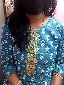 Snapshot of flora-jasmine-telugu chatting on June 2026 04:10:02 AM flora-jasmine-telugu online show from June 2026 04:10:02 AM