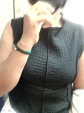 Snapshot of flora-jasmine-telugu chatting on May 2026 05:40:01 PM flora-jasmine-telugu online show from May 2026 05:40:01 PM