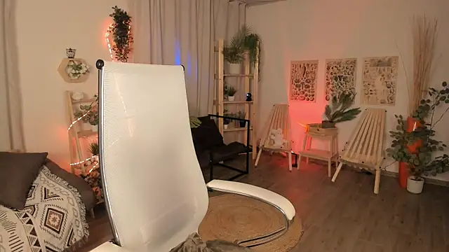 LisaAris online show from May 2026 06:41:02 PM