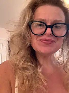Love Lee xo online show from July 2026 10:29:02 PM