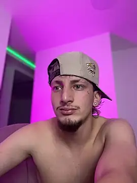 ZarcooX online show from April 2026 07:21:01 AM