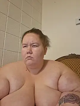 hisalphaqueen27 online show from April 2026 05:15:01 AM