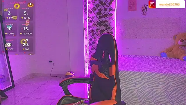 crystal green online show from April 2026 12:28:02 AM