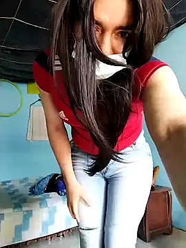 IsaSosa1982 online show from April 2026 03:03:01 PM