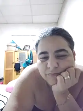 Golositadeamor online show from June 2026 02:21:01 AM