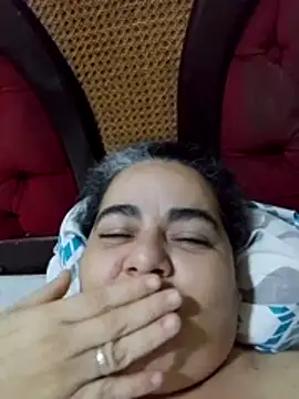 Golositadeamor online show from May 2026 07:25:01 PM