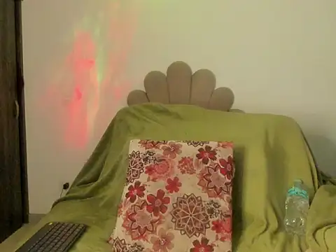 sinnei   online show from April 2026 12:36:01 AM