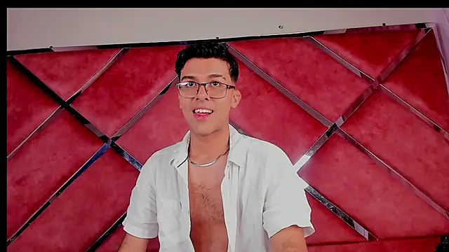 RodrigoColby2 online show from May 2026 04:18:02 AM