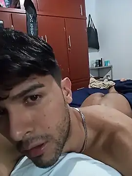RodrigoColby2 online show from May 2026 09:00:01 PM