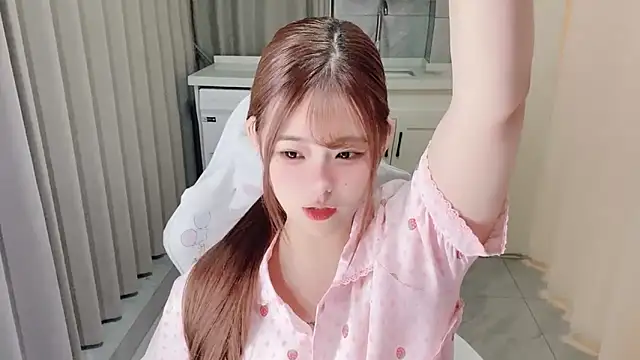 xiaoyugan cute online show from June 2026 03:28:01 PM