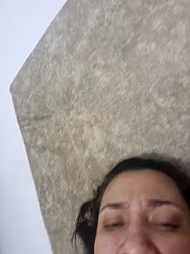 Nia amaur online show from April 2026 06:26:01 AM