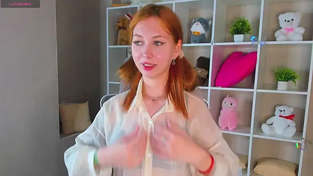 Sienna Nyx online show from April 2026 09:27:01 AM