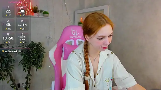 Snapshot of Sienna_Nyx chatting on April 2026 09:13:01 AM Sienna Nyx online show from April 2026 09:13:01 AM