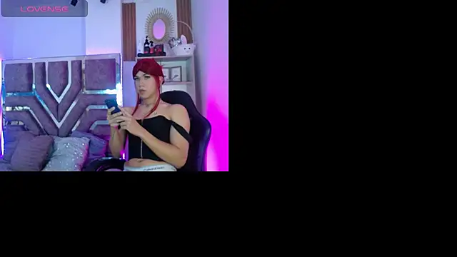 Snapshot of Eva__Walker chatting on April 2026 08:32:02 PM Eva Walker online show from April 2026 08:32:02 PM